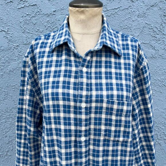 J. Crew Cotton button Down Men's Medium Blue Plaod Shirt - Picture 2 of 8